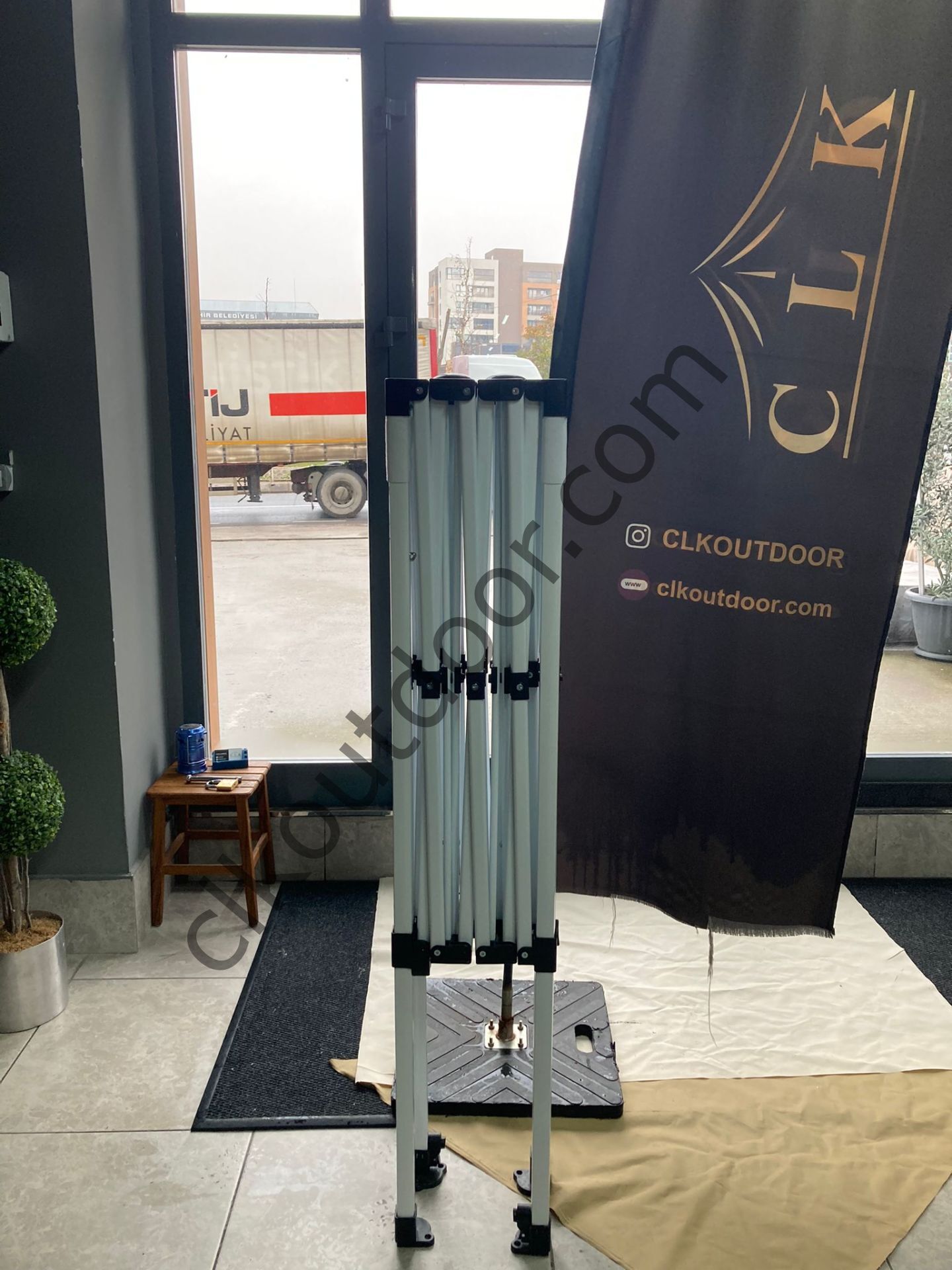 CLK 2x3 Katlanabilir Tente Gazebo Portatif Çadır 1 Tam Duvar 3 Yarım Duvar Açık Gri